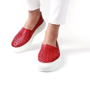 Women's double decker slip on. Multiple colors